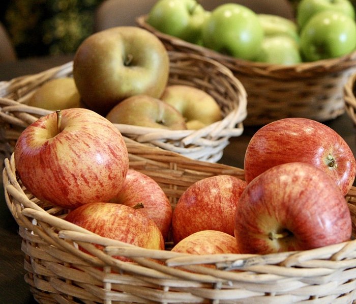 Лучшие СОРТА ЯБЛОНЬ с ЗКС поступили в продажу!